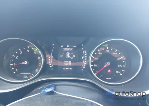 2018 Jeep Compass Sport Fwd из США, поврежденный, VIN 3C4NJCAB1JT263297